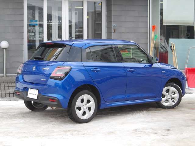SUZUKI SWIFT 4WD 2024 Image 31