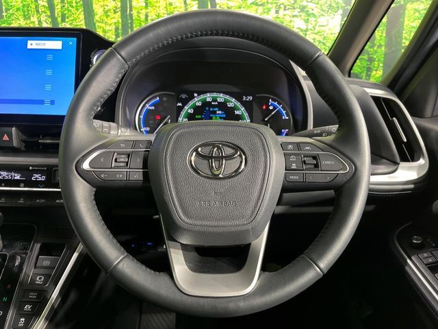 TOYOTA VOXY HYBRID 4WD 2023 Image 31