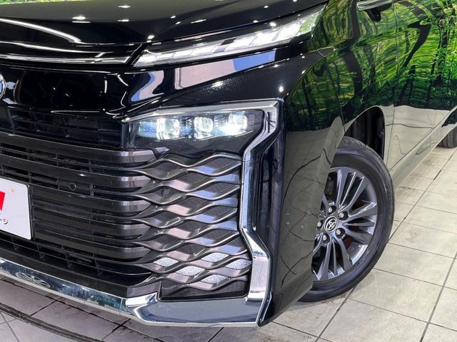 TOYOTA VOXY HYBRID 4WD 2023 Image 31