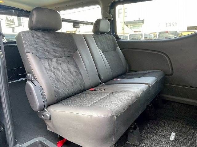 NISSAN CARAVAN VAN 4WD 2022 Image 31