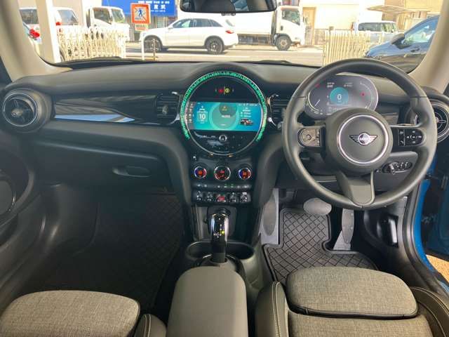 BMW MINI COOPER D 2023 Image 31