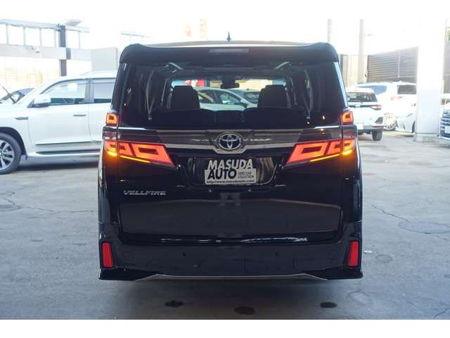 TOYOTA VELLFIRE 2018 Image 31