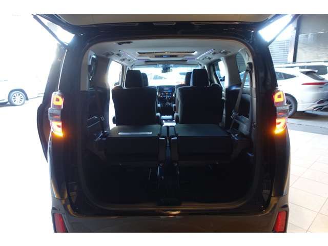 TOYOTA VELLFIRE 2018 Image 31