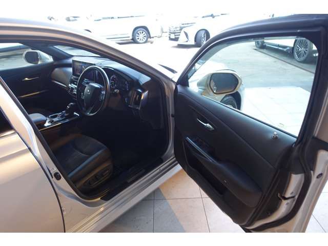 TOYOTA CROWN SEDAN HYBRID 2021 Image 31