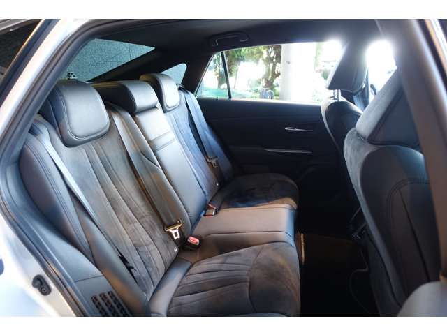 TOYOTA CROWN SEDAN HYBRID 2021 Image 31