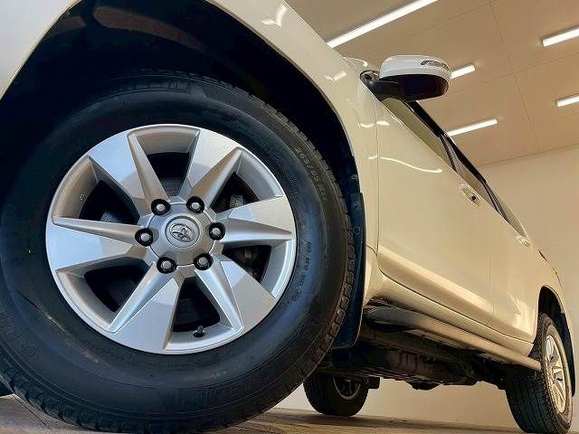 TOYOTA LANDCRUISER PRADO 2018 Image 31