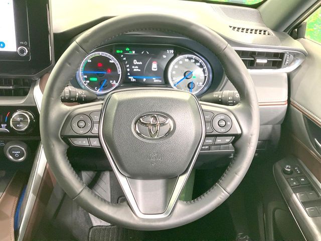 TOYOTA HARRIER HYBRID 2023 Image 31