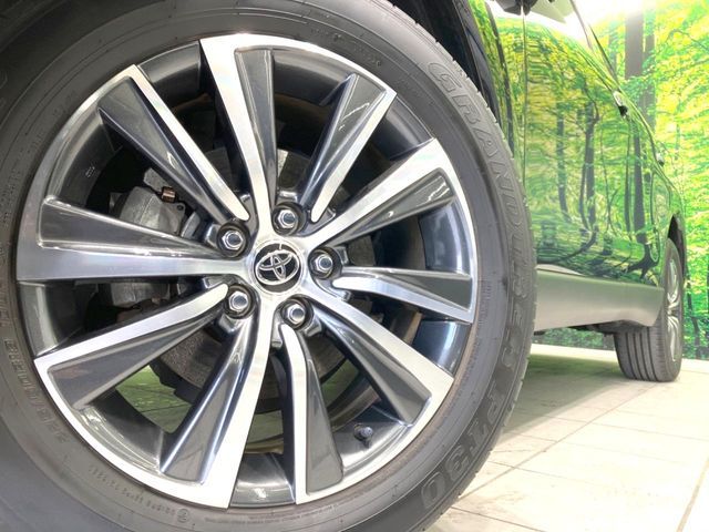 TOYOTA HARRIER HYBRID 2023 Image 31