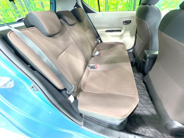 TOYOTA AQUA 2013 Image 31