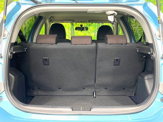 TOYOTA AQUA 2013 Image 31