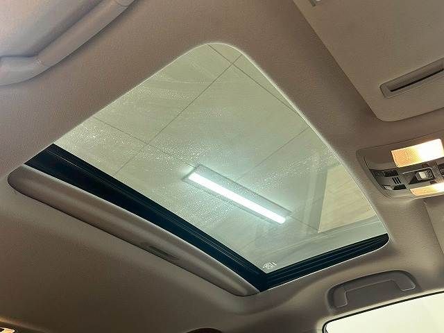 TOYOTA LANDCRUISER PRADO 2022 Image 31