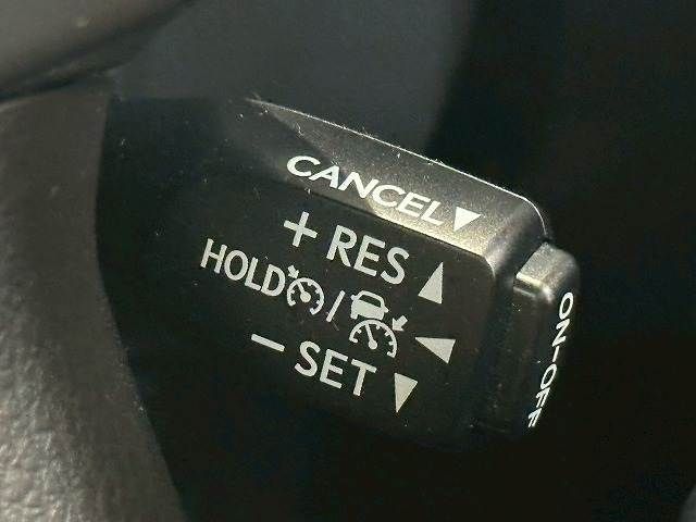 TOYOTA LANDCRUISER PRADO 2022 Image 31