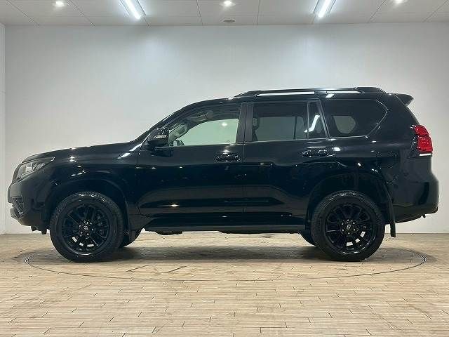 TOYOTA LANDCRUISER PRADO 2022 Image 31