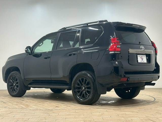 TOYOTA LANDCRUISER PRADO 2022 Image 31