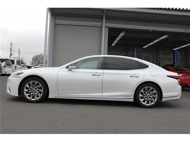 TOYOTA LEXUS LS500 2018 Image 31