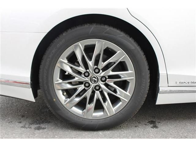 TOYOTA LEXUS LS500 2018 Image 31