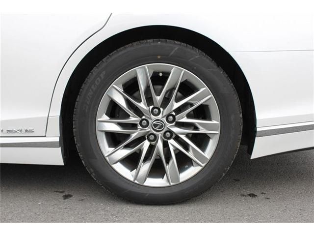 TOYOTA LEXUS LS500 2018 Image 31