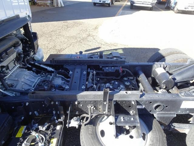 ISUZU ELF 2023 Image 31