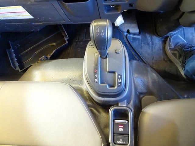 ISUZU ELF 2023 Image 31