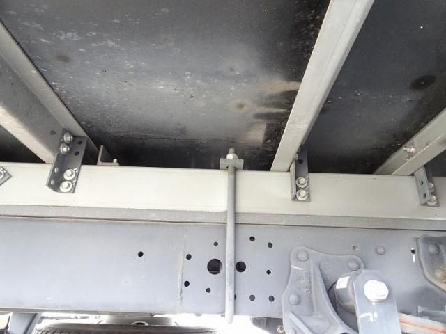 ISUZU ELF 2020 Image 31