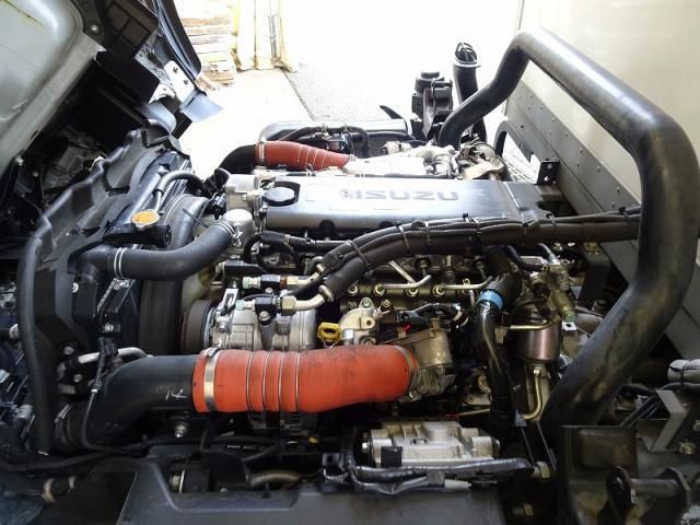 ISUZU ELF 2020 Image 31