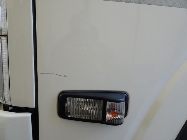 ISUZU ELF 2020 Image 31