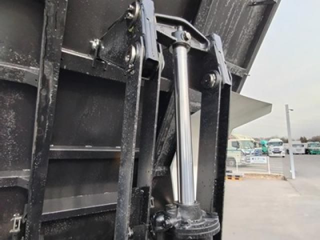 MITSUBISHI FUSOU FIGHTER 2025 Image 31