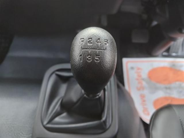 MITSUBISHI FUSOU FIGHTER 2025 Image 31