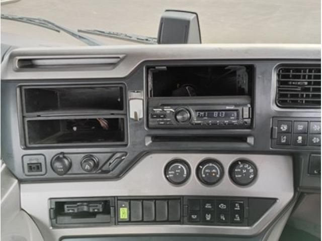 NISSAN DIESEL QUON 2020 Image 31