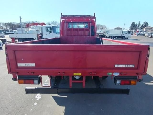 MITSUBISHI CANTER 2013 Image 31