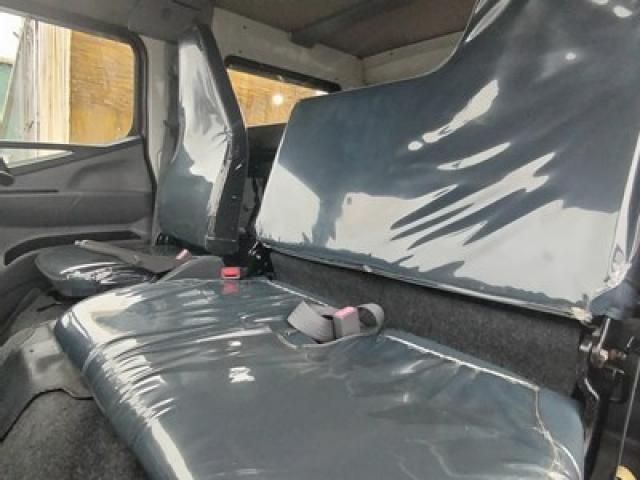 MITSUBISHI CANTER 2013 Image 31