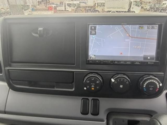 MITSUBISHI CANTER 2013 Image 31