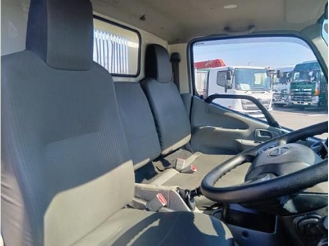 HINO DUTRO 2022 Image 31