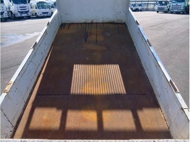 MITSUBISHI CANTER 2023 Image 31