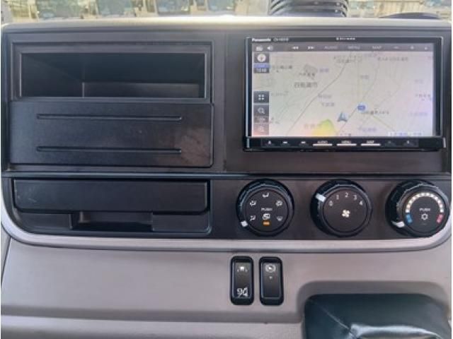 MITSUBISHI CANTER 2023 Image 31