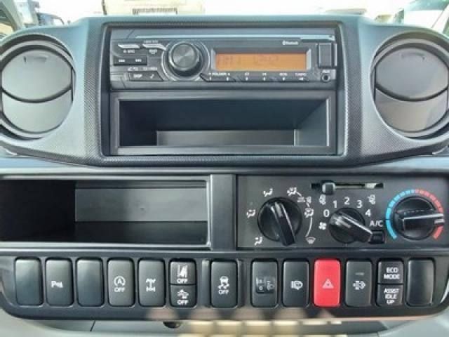 HINO DUTRO 2025 Image 31