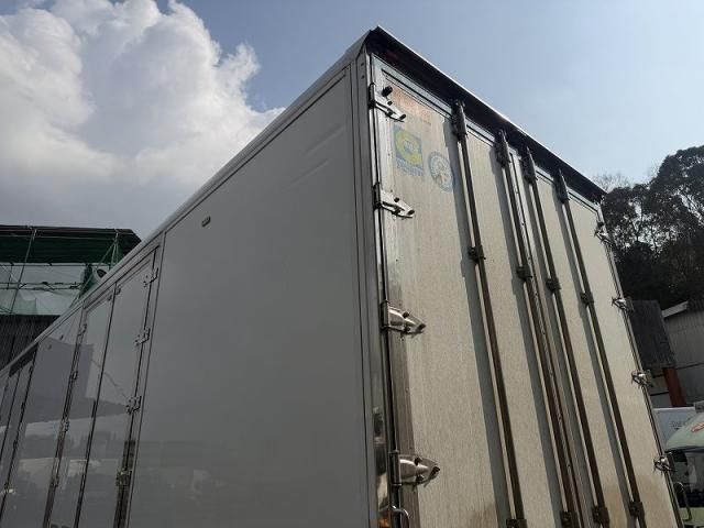 HINO PROFIA 2019 Image 31