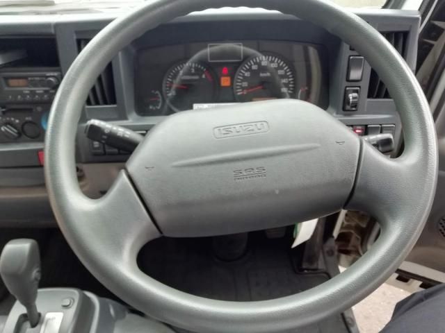 ISUZU ELF 2014 Image 31