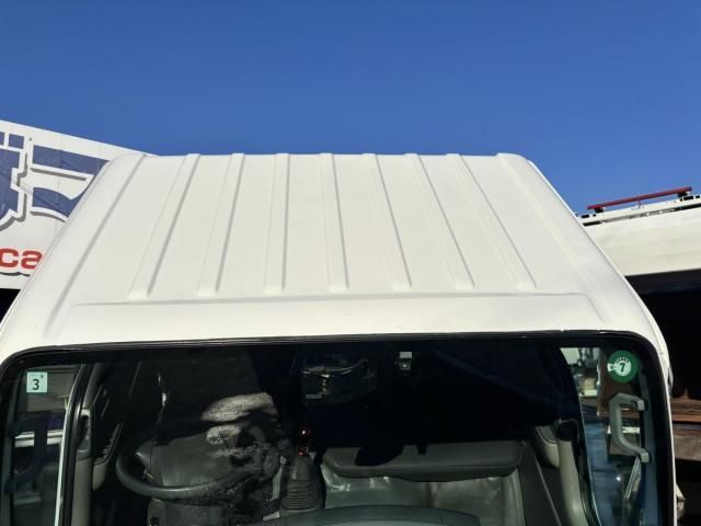 ISUZU ELF 2015 Image 31