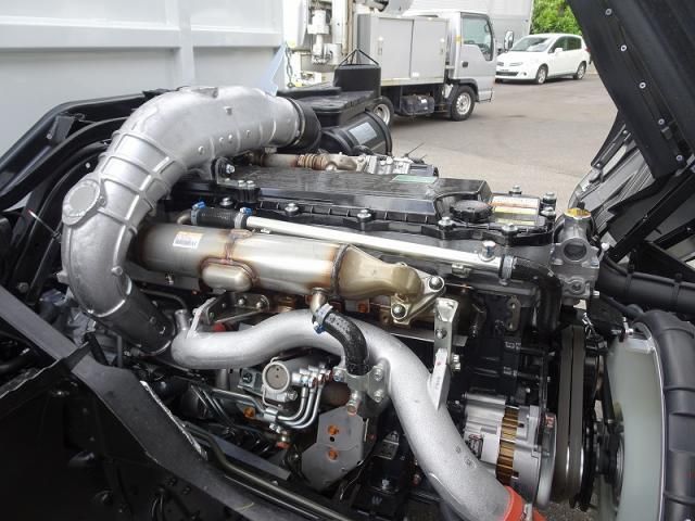 MITSUBISHI FUSOU FIGHTER 2025 Image 31