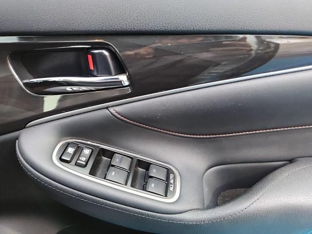 TOYOTA CROWN SEDAN HYBRID 2013 Image 31