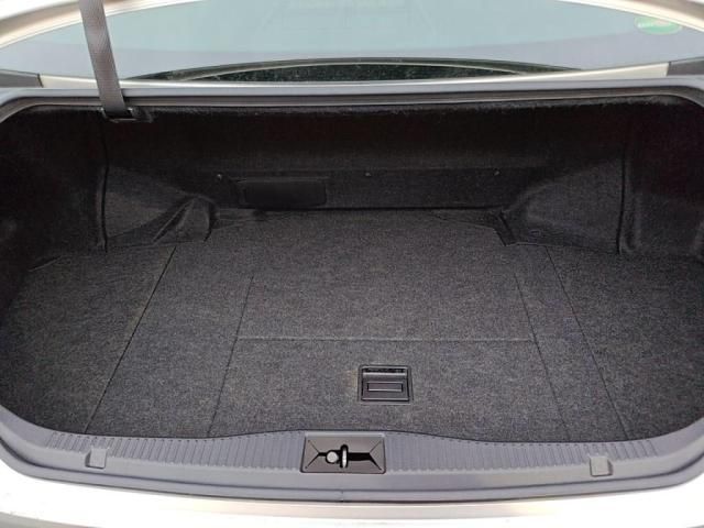 TOYOTA CROWN SEDAN HYBRID 2013 Image 31