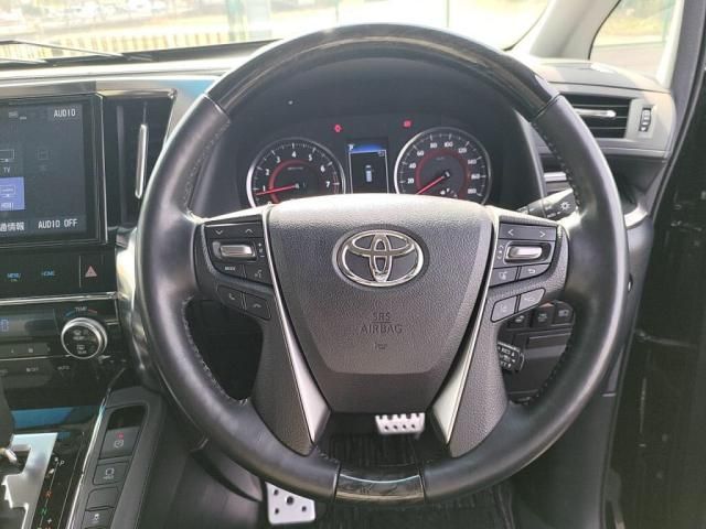 TOYOTA VELLFIRE 2018 Image 31