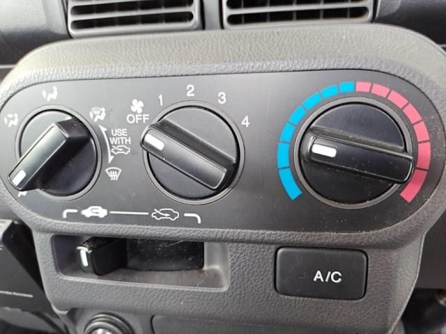 HONDA ACTY TRUCK 4WD 2014 Image 31