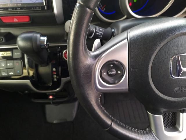 HONDA N BOX CUSTOM 2017 Image 31