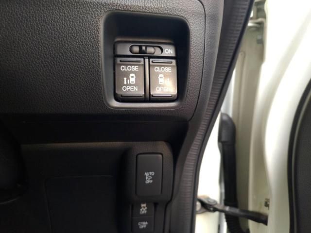 HONDA N BOX CUSTOM 2017 Image 31