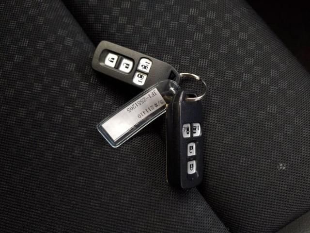 HONDA N BOX CUSTOM 2017 Image 31