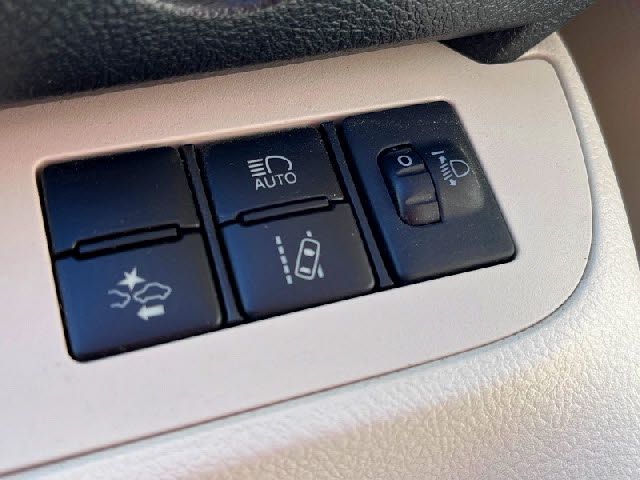 TOYOTA SIENTA 2017 Image 31