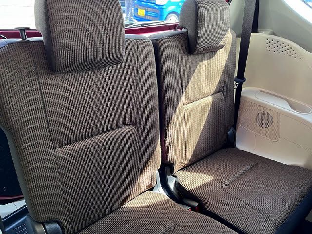 TOYOTA SIENTA 2017 Image 31