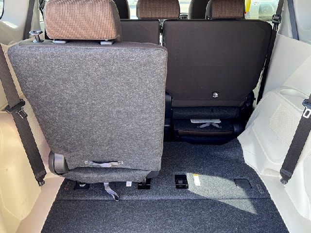 TOYOTA SIENTA 2017 Image 31